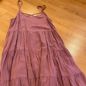 pink flowy dress